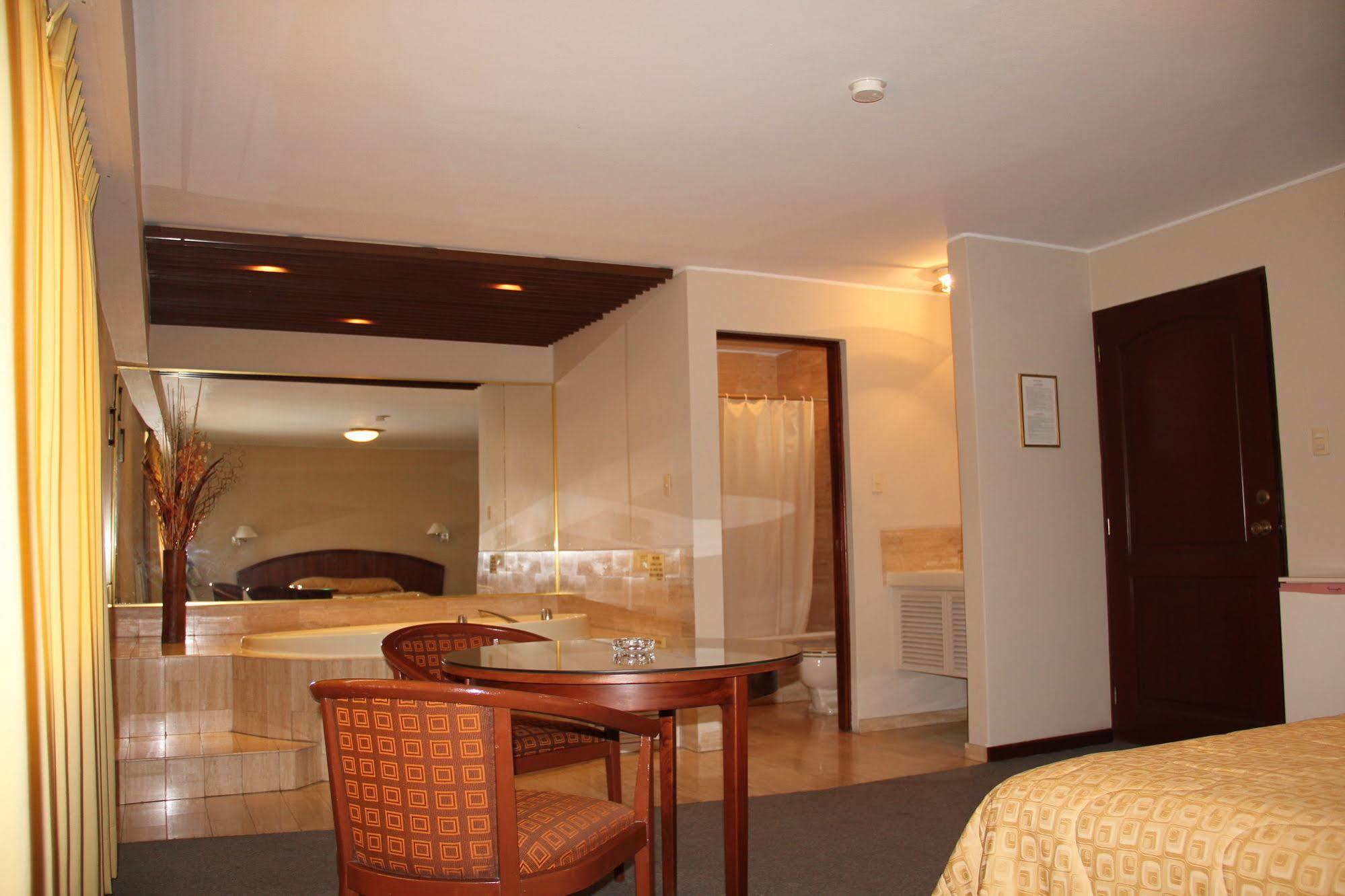Hotel Park Suites ليما المظهر الخارجي الصورة